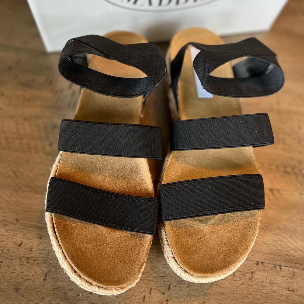 Steve Madden sandals